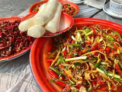小南瓜烧奇猫儿-拈一筷子·宜宾江湖菜(十一街店)