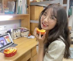 -镁连社·美联社
