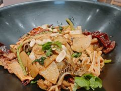 -醉人椒麻辣香锅(王府井喜悦店)