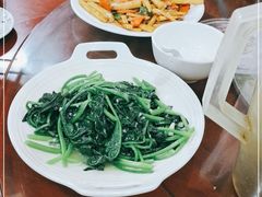 -老火大骨头汤馆