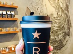 -星巴克(西藏路店)