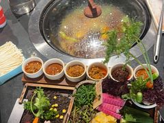 -蘸小院铁锅炖·蘸酱菜·东北菜(怀远门店)