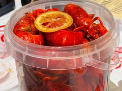-肥肥虾庄·金牌油焖大虾(汉口城市广场店)