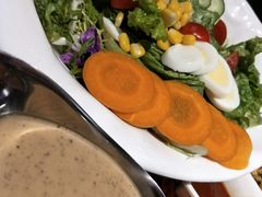 瘦身沙拉-尚雅铁板料理自助餐厅(乐松店)