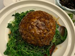 蟹粉狮子头-中心大酒店·本味餐厅