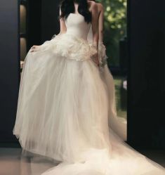 -Vera Wang婚纱礼服旗舰店
