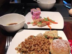 -三亚湾海居铂尔曼度假酒店