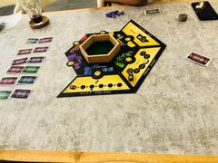 -拾刻O'Clock咖啡桌游吧