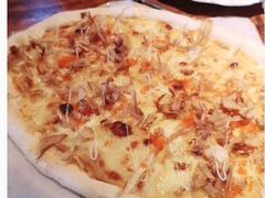 烤牛肉披萨-I HOLIC艾豪丽披萨(KKone店)