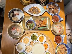 -包整·丝娃娃(一览甲秀楼风景店)