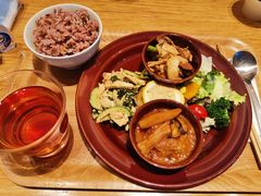 菌菇番茄酱汁烩牛肉饼-MUJI无印良品(深圳深业上城城市旗舰店)