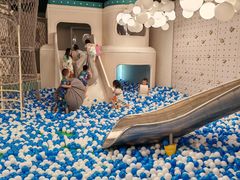 -涨巢·潮玩水疗局