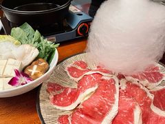 -由紀日本料理·炭火燒肉