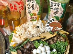 -朱光玉火锅馆(正弘城店)