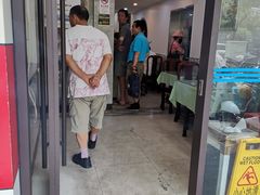 门面-白玉兰小吃(新村路店)