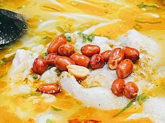 -苗乡米线(建军路店)