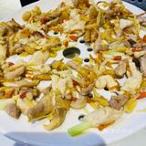 去了排了两桌，店里还有拼桌，果然酒香不怕巷子深
