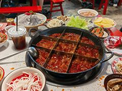 -厂花素芬九宫格火锅(银泰店)
