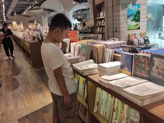 -方所(华润万象城店)