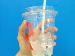 喝完的生椰拿铁半杯冰-肯德基(天鹅湖万达店)