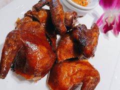 中山玻璃脆皮乳鸽-钱塘·粤点坊