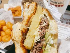 -The Habit Burger Grill 哈比特汉堡(复兴soho店)