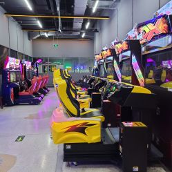 点击看大图 -嗨翻Hi-Fun竞技主题乐园·蹦床团建生日聚会(五棵松华熙店)