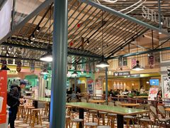 大堂-大食代美食广场(上海中心店)