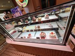 -巴黎贝甜·生日蛋糕(环球中心店)
