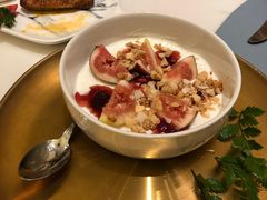 无花果酸奶碗-伊斯坦布尔土耳其清真咖啡餐厅