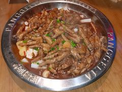 鸡爪煲-胖哥俩肉蟹煲(湖滨银泰in77店)