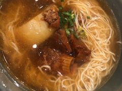 -美食小镇·观赏珍稀鸟类·长隆熊猫酒店