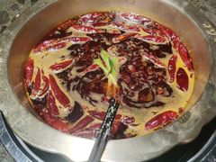 牛油红锅-小龙坎火锅(总店)