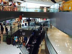 -东荟城名店仓