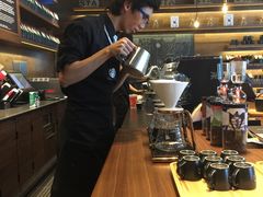 -星巴克臻选(广州高德置地秋广场店)