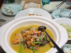 -佬麻雀·剁椒鱼头(京基KK One店)