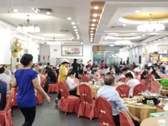 大堂-红日饭店(裕隆三路店)