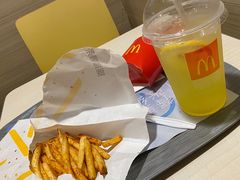 -麦当劳(抚顺东一路店)