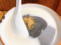 杏仁黑芝麻布丁-食之六七·面(朝阳大悦城店)