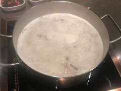 -捞王锅物料理(上海世茂广场店)