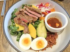 煎牛肉能量Bowl-Wagas沃歌斯(虹口龙之梦店)