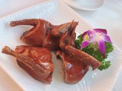 玻璃乳鸽-广州塔晖粤轩中餐厅