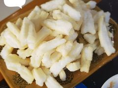 -黄利砖万峰林布依特色酸笋牛肉馆
