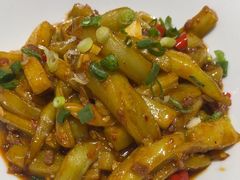 -三湘四水正宗湘菜(君峰路店)