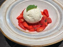-LESCEDARS Brasserie Bistro香柏树