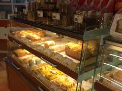 面包甜点陈列柜-红宝石蛋糕(联通路店)