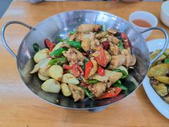 -东北四季饺子王(华山路店)