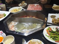 -重庆德庄火锅(体育中心店)