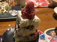 -小苍兰风铃草·礼物蛋糕(沈阳店)