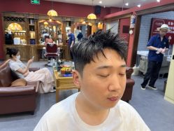 点击看大图 -贝勒爷专业男发